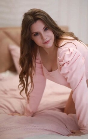 emily-new-top-female-escorts-in-abu-dhabi-united-arab-emirates-971-50-396-9710-big-4
