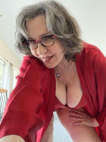 female-escorts-in-richmond-in-765-844-8060-big-2
