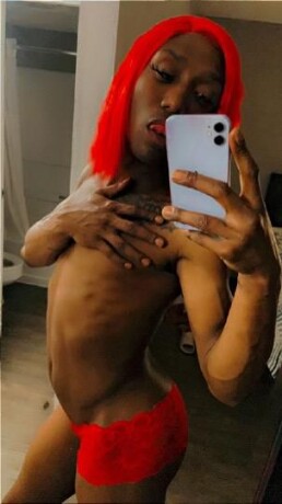 lux-shemale-escort-in-milwaukee-wi-414-420-2754-big-1