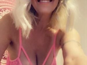 female-escorts-in-california-city-ca