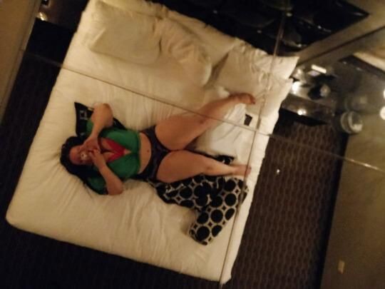 snapchat-lovequeen0022-female-escorts-in-peoria-il-312-933-6107-big-2