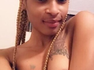 arie-female-escorts-in-richmond-va