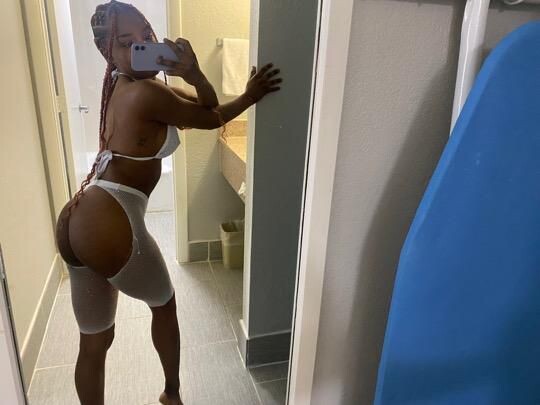 lisa-female-escorts-in-indianapolis-in-317-825-8028-big-4