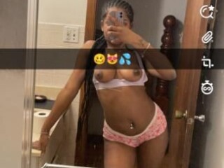 nikki-female-escorts-in-milwaukee-wi