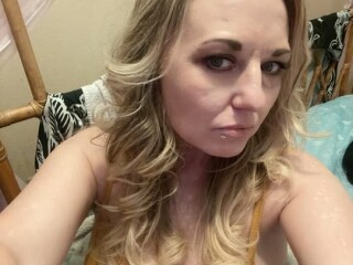 holly-female-escorts-in-salt-lake-city-ut