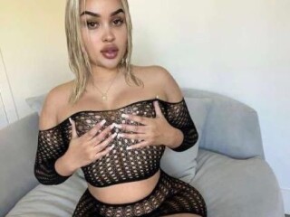 garce-female-escorts-in-boise-id