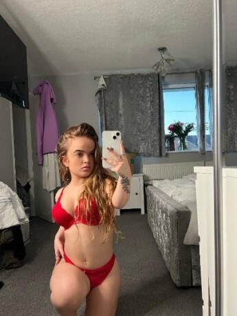 female-escorts-in-gainesville-fl-754-216-5559-big-3