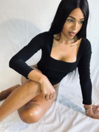 andrea-female-escorts-in-orlando-fl-407-455-8226-big-2