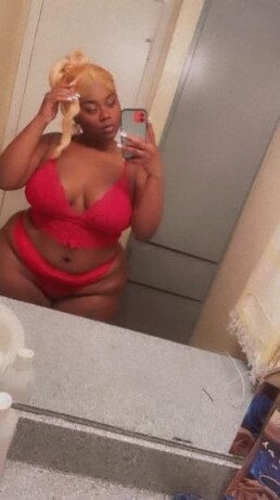 star-female-escorts-in-cleveland-oh-216-270-1998-big-0