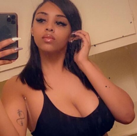 female-escorts-in-flint-mi-313-495-7773-big-2