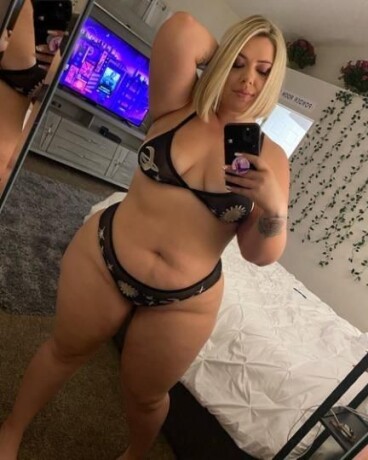female-escorts-in-tucson-az-903-361-2934-big-0