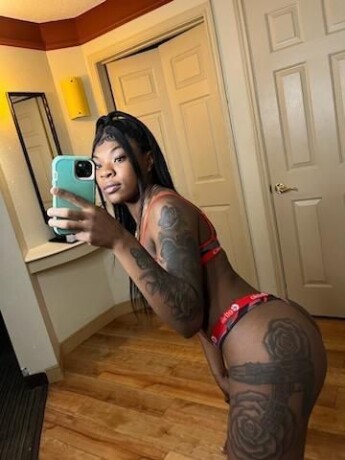 female-escorts-in-virginia-beach-va-804-506-6700-big-3