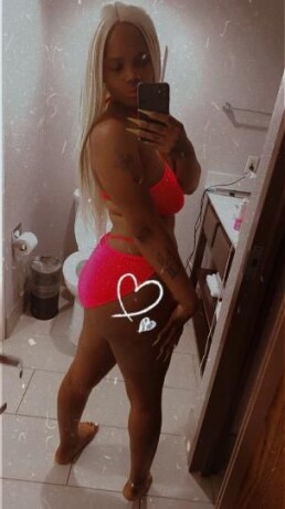 beautiful-female-escorts-in-charlotte-nc-216-770-2152-big-1
