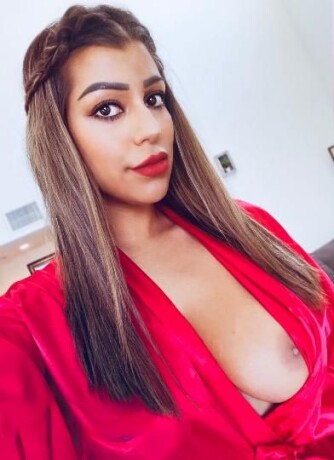 briana-lee-female-escorts-in-biloxi-ms-260-357-8313-big-1