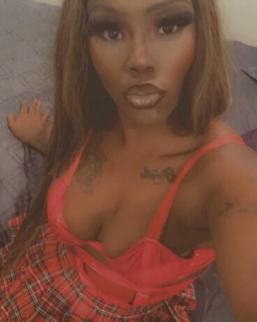 riley-female-escorts-in-sacramento-ca-209-730-7838-big-2