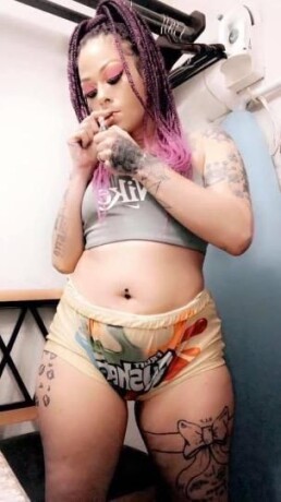 female-escorts-in-canton-oh-330-362-1281-big-0