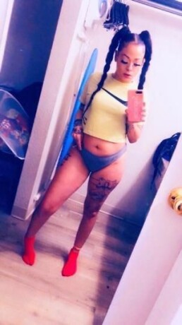 female-escorts-in-canton-oh-330-362-1281-big-2