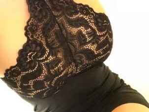 layla-female-escorts-in-calgary-canada