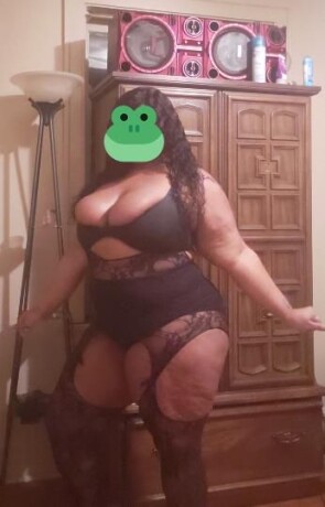 female-escorts-in-staten-island-ny-518-306-1269-big-0