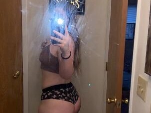angie-female-escorts-in-dayton-oh