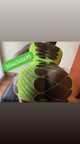 eboni-female-escorts-in-chicago-il-304-436-0695-big-4