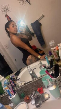 trophy-female-escorts-in-miami-fl-954-886-0079-big-0