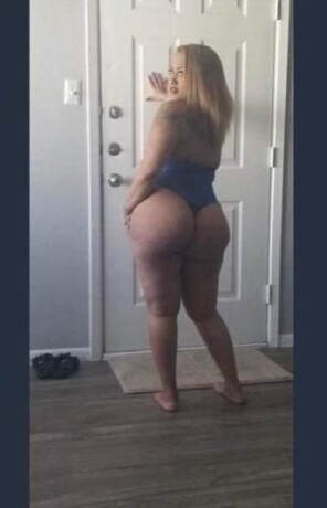 female-escorts-in-hickory-nc-704-702-0833-big-1