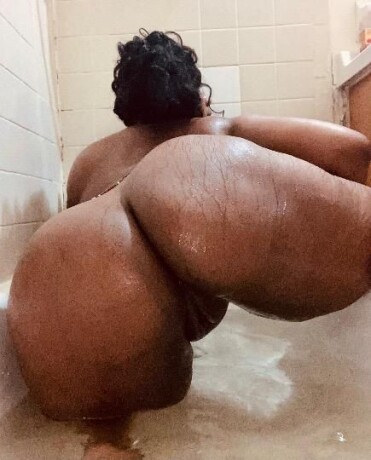 terra-sparxxx-female-escorts-in-manhattan-ny-646-238-4335-big-0