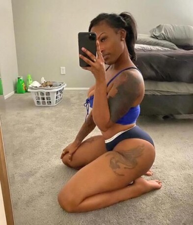 female-escorts-in-west-palm-beach-fl-270-308-9018-big-4