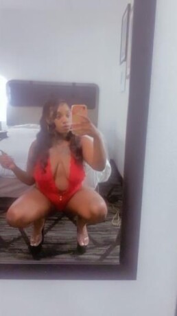 female-escorts-in-minot-nd-701-765-7481-big-3