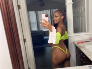 headdoctorbarbie-female-escorts-in-monroe-mi-586-420-4494
