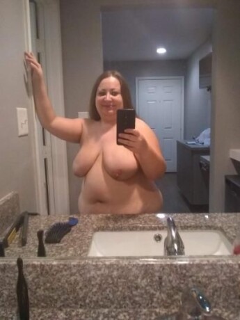 female-escorts-in-huntington-wv-681-404-3811-big-0
