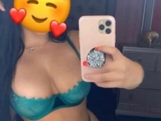 suhey-female-escorts-in-charlotte-nc-646-867-2547