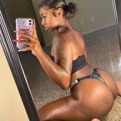kelly-female-escorts-in-chicago-il-267-523-4224-big-2