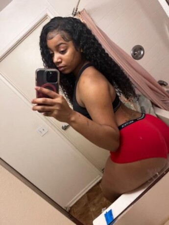 female-escorts-in-indianapolis-in-317-550-3213-big-3