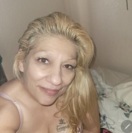 female-escorts-in-lansing-mi-254-233-8876-big-3