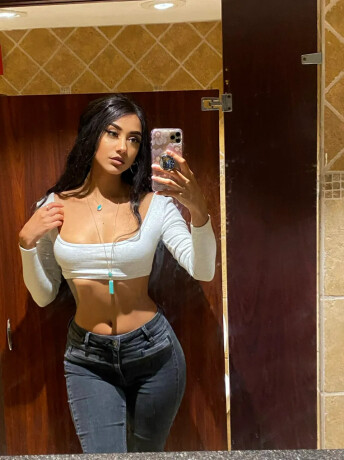 the-perfect-package-female-escorts-in-las-vegas-nv-323-316-2444-big-3
