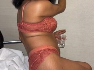 teetee-female-escorts-in-new-york-city-ny-347-665-3556