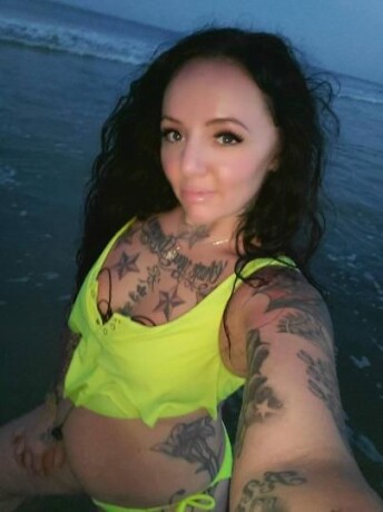 female-escorts-in-baltimore-md-718-902-2780-big-0