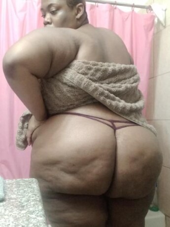 karamel-deluxx-female-escorts-in-dallas-tx-817-665-0670-big-3