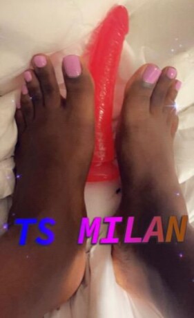 milan-creams-shemale-escort-in-washington-dc-301-414-8416-big-4