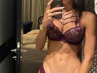 alice-shemale-escort-in-long-island-city-ny-347-753-1731