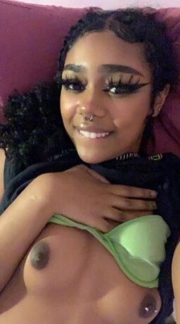 female-escorts-in-norfolk-va-540-208-6490-big-2