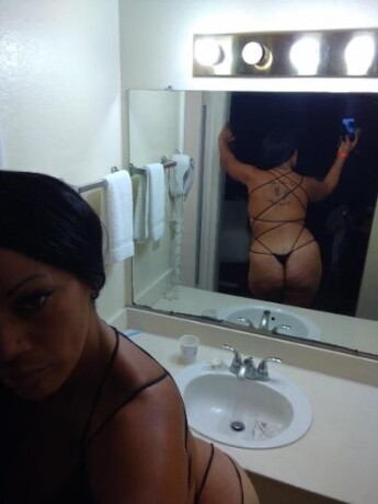 aurora-female-escorts-in-manchester-nh-321-988-2999-big-1