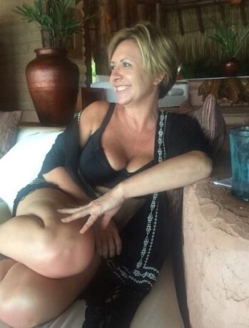 nicole-female-escorts-in-kokomo-in-463-237-6961-big-0