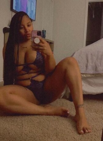 female-escorts-in-minot-nd-701-543-1443-big-0