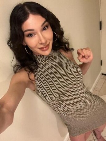 evelyn-shemale-escort-in-miami-fl-469-783-1571-big-2