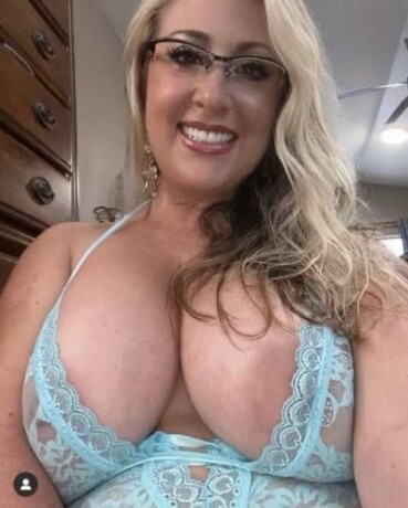 jennifer-lisa-female-escorts-in-jackson-mi-313-859-9999-big-1