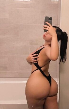 sophia-female-escorts-in-long-island-city-ny-516-570-7091-big-2