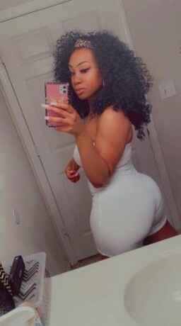 ashley-female-escorts-in-portland-or-949-685-7369-big-0